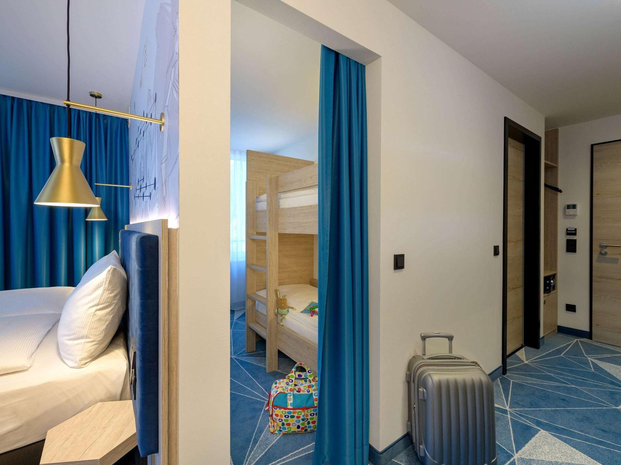 Ibis Styles บาดไรเฮนฮัล ภายนอก รูปภาพ