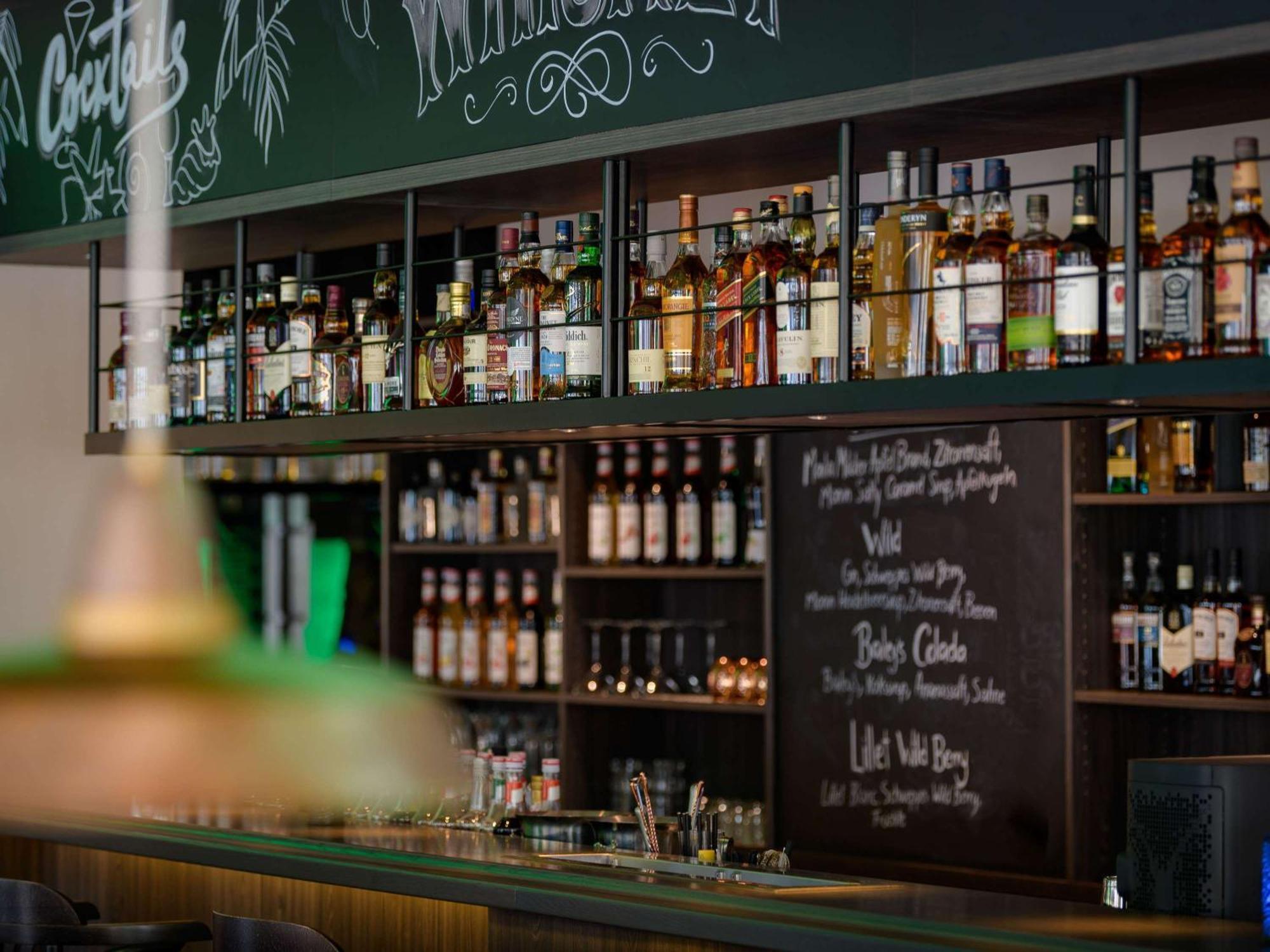 Ibis Styles บาดไรเฮนฮัล ภายนอก รูปภาพ